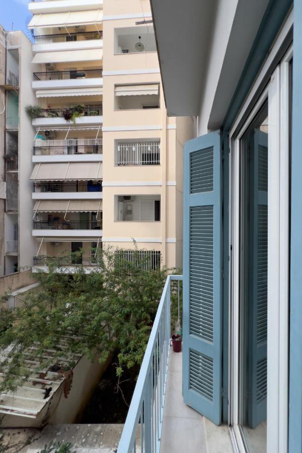 Cozy Cityscape Apartment In Athen Eksteriør billede