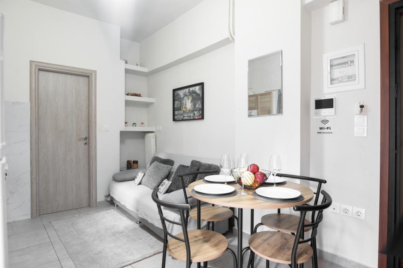 Cozy Cityscape Apartment In Athen Eksteriør billede