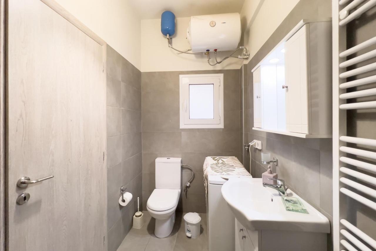 Cozy Cityscape Apartment In Athen Eksteriør billede