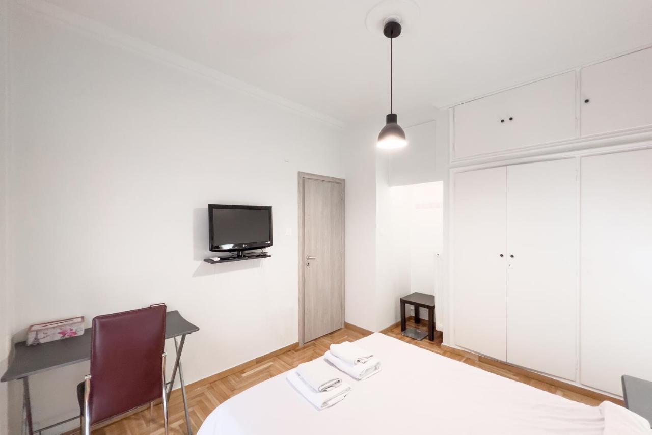 Cozy Cityscape Apartment In Athen Eksteriør billede