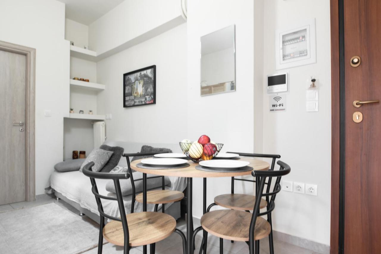 Cozy Cityscape Apartment In Athen Eksteriør billede